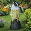 Nagy Sólyom Madárijesztő figura 17 × 17,5 × 41,5 cm